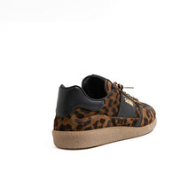 Cargar imagen en el visor de la galería, Deportiva Cetti
