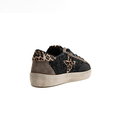 Cargar imagen en el visor de la galería, Deportiva Cetti
