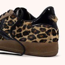 Cargar imagen en el visor de la galería, Deportiva Munich
