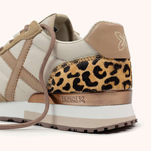 Cargar imagen en el visor de la galería, Deportiva Munich
