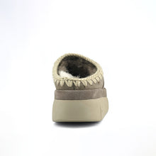 Cargar imagen en el visor de la galería, Zueco MOU
