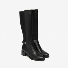 Cargar imagen en el visor de la galería, Bota Nero Giardini
