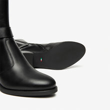 Cargar imagen en el visor de la galería, Bota Nero Giardini
