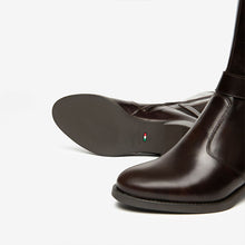 Cargar imagen en el visor de la galería, Bota Nero Giardini
