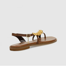 Cargar imagen en el visor de la galería, Sandalia Caryatis SS25
