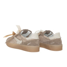 Cargar imagen en el visor de la galería, Deportiva Gio+
