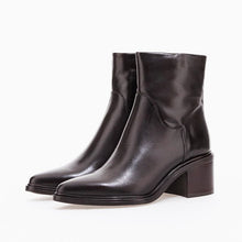 Cargar imagen en el visor de la galería, Botín Mjus
