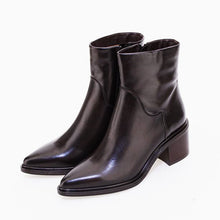 Cargar imagen en el visor de la galería, Botín Mjus
