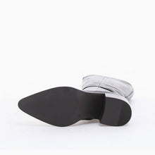 Cargar imagen en el visor de la galería, Bota Mjus
