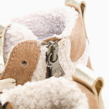 Cargar imagen en el visor de la galería, Botín Mjus
