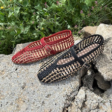 Cargar imagen en el visor de la galería, Zapato Inuovo SS25
