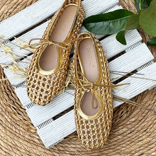 Cargar imagen en el visor de la galería, Zapato Inuovo SS25
