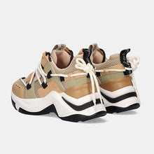 Cargar imagen en el visor de la galería, Deportiva EXE
