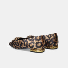 Cargar imagen en el visor de la galería, Bailarina EXE
