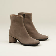 Cargar imagen en el visor de la galería, Botín Gaimo
