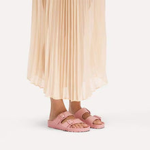 Cargar imagen en el visor de la galería, Sandalia Birkenstock
