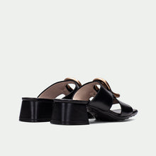 Cargar imagen en el visor de la galería, Zapato Hispanitas SS25
