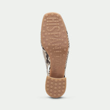 Cargar imagen en el visor de la galería, Zapato Hispanitas
