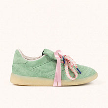 Cargar imagen en el visor de la galería, Deportiva Munich
