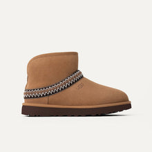 Cargar imagen en el visor de la galería, Bota UGG
