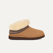 Cargar imagen en el visor de la galería, Bota UGG
