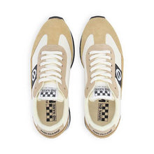 Cargar imagen en el visor de la galería, Deportiva NO NAME
