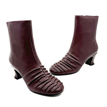 Cargar imagen en el visor de la galería, Botín Inés Palliser
