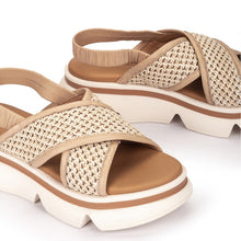 Cargar imagen en el visor de la galería, Sandalia Weekend - NEW IN
