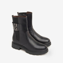 Cargar imagen en el visor de la galería, Botín Nero Giardini
