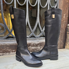 Cargar imagen en el visor de la galería, Bota itse
