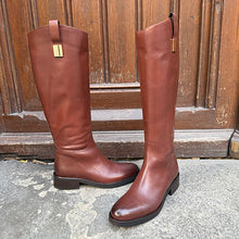 Cargar imagen en el visor de la galería, Bota itse
