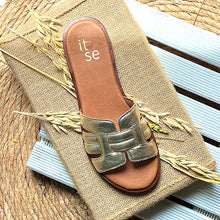 Cargar imagen en el visor de la galería, Sandalia itse
