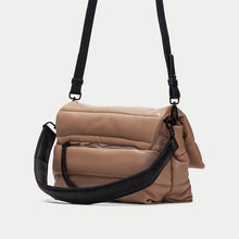Cargar imagen en el visor de la galería, Bolso acolchado
