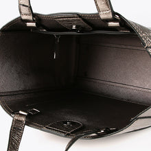 Cargar imagen en el visor de la galería, Bolso LC
