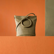Cargar imagen en el visor de la galería, Bolso Biba SS25
