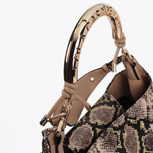 Cargar imagen en el visor de la galería, Bolso LC
