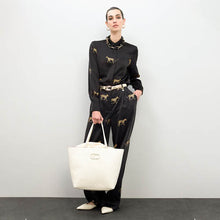 Cargar imagen en el visor de la galería, Shopper Lola Casademunt
