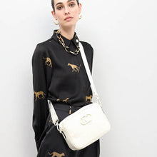 Cargar imagen en el visor de la galería, Bolso Lola Casademunt
