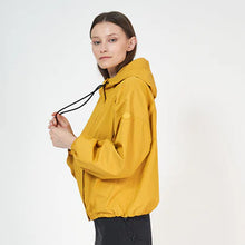 Cargar imagen en el visor de la galería, Chaqueta TANTÄ
