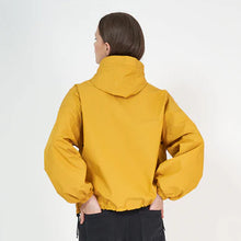 Cargar imagen en el visor de la galería, Chaqueta TANTÄ
