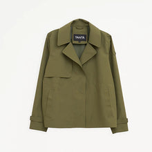 Cargar imagen en el visor de la galería, Gabardina TANTÄ SS25
