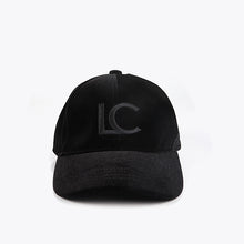 Cargar imagen en el visor de la galería, Gorra LC

