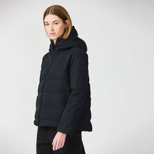 Cargar imagen en el visor de la galería, Chaqueta TANTÄ
