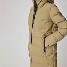 Cargar imagen en el visor de la galería, Chaqueta TANTÄ
