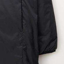 Cargar imagen en el visor de la galería, Chaqueta TANTÄ
