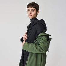 Cargar imagen en el visor de la galería, Chaqueta TANTÄ
