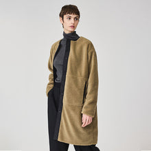 Cargar imagen en el visor de la galería, Abrigo polar TANTÄ
