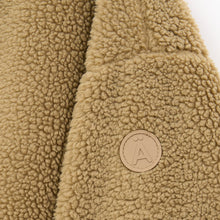 Cargar imagen en el visor de la galería, Abrigo polar TANTÄ
