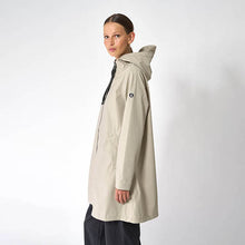 Cargar imagen en el visor de la galería, Chaqueta TANTÄ
