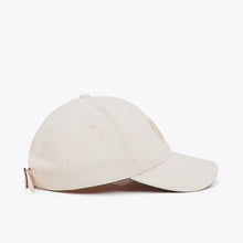 Cargar imagen en el visor de la galería, Gorra Lola Casademunt
